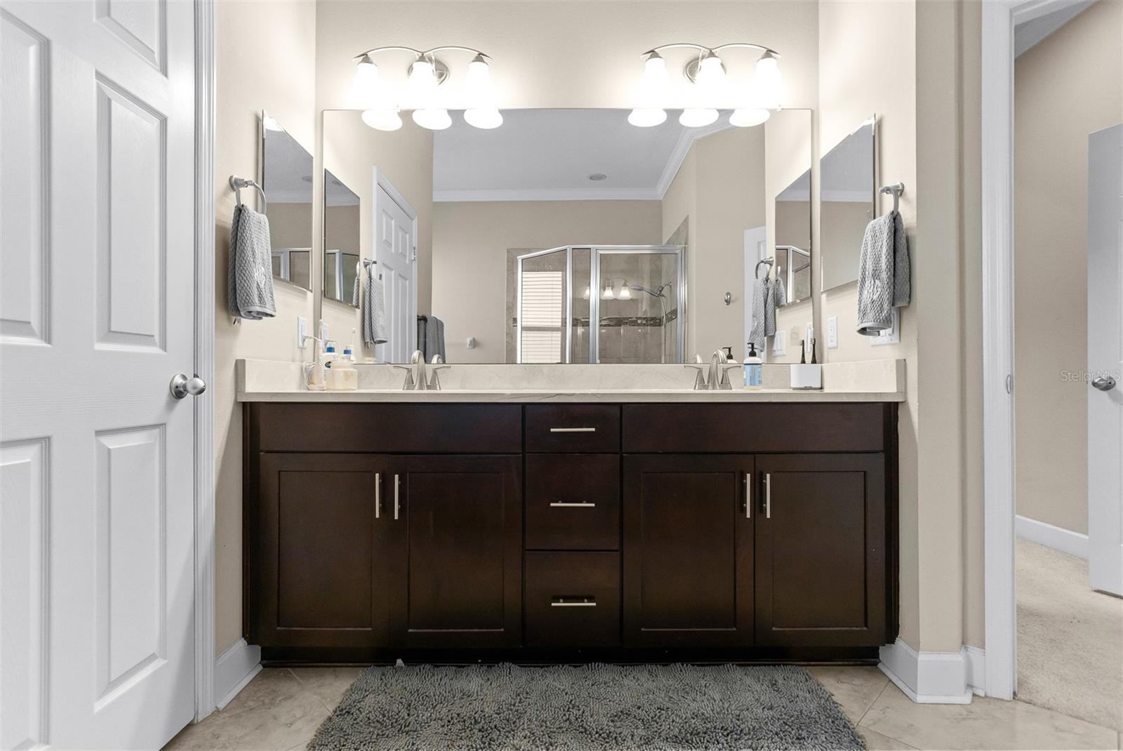 11143 WINTHROP LAKE DR