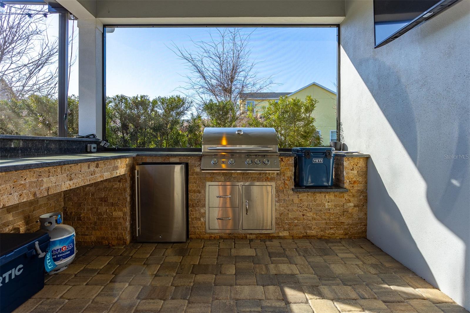 11143 WINTHROP LAKE DR