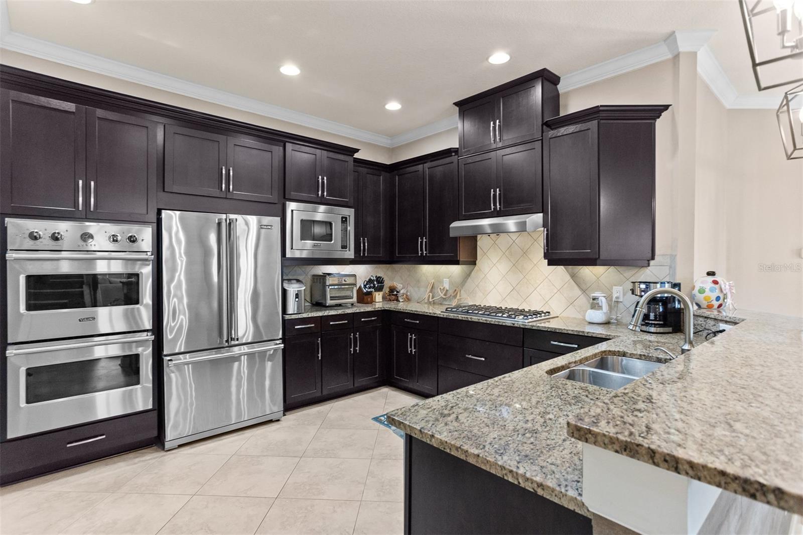 11143 WINTHROP LAKE DR