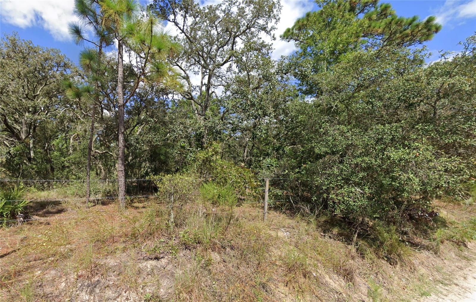 16513-16515 BREAKWATER LN