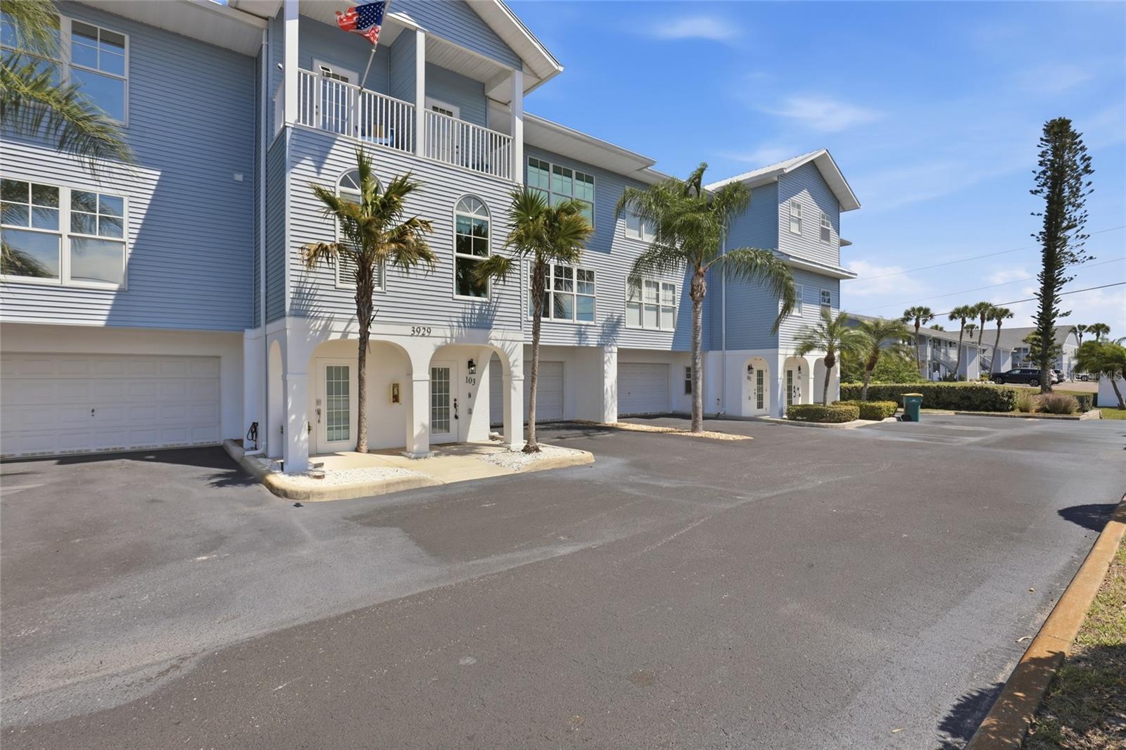 3929 CAPE HAZE DR #103