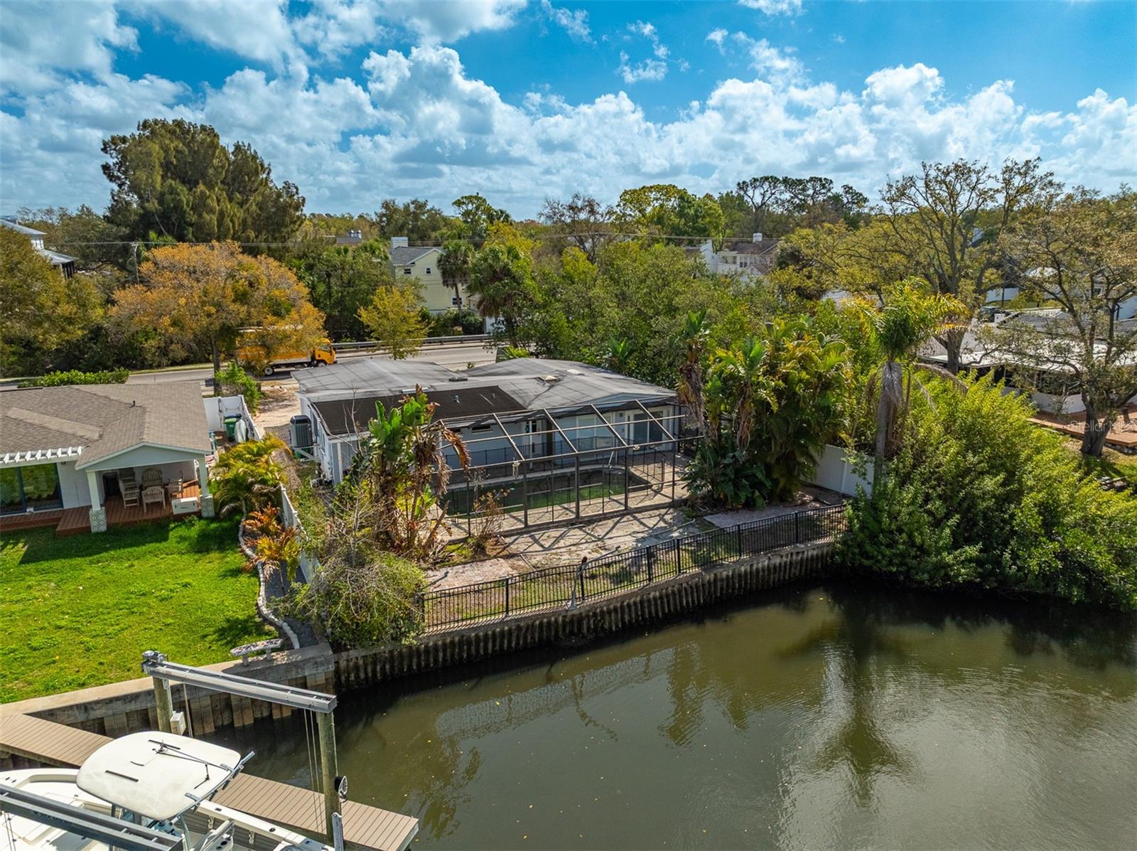 2107 S WEST SHORE BLVD