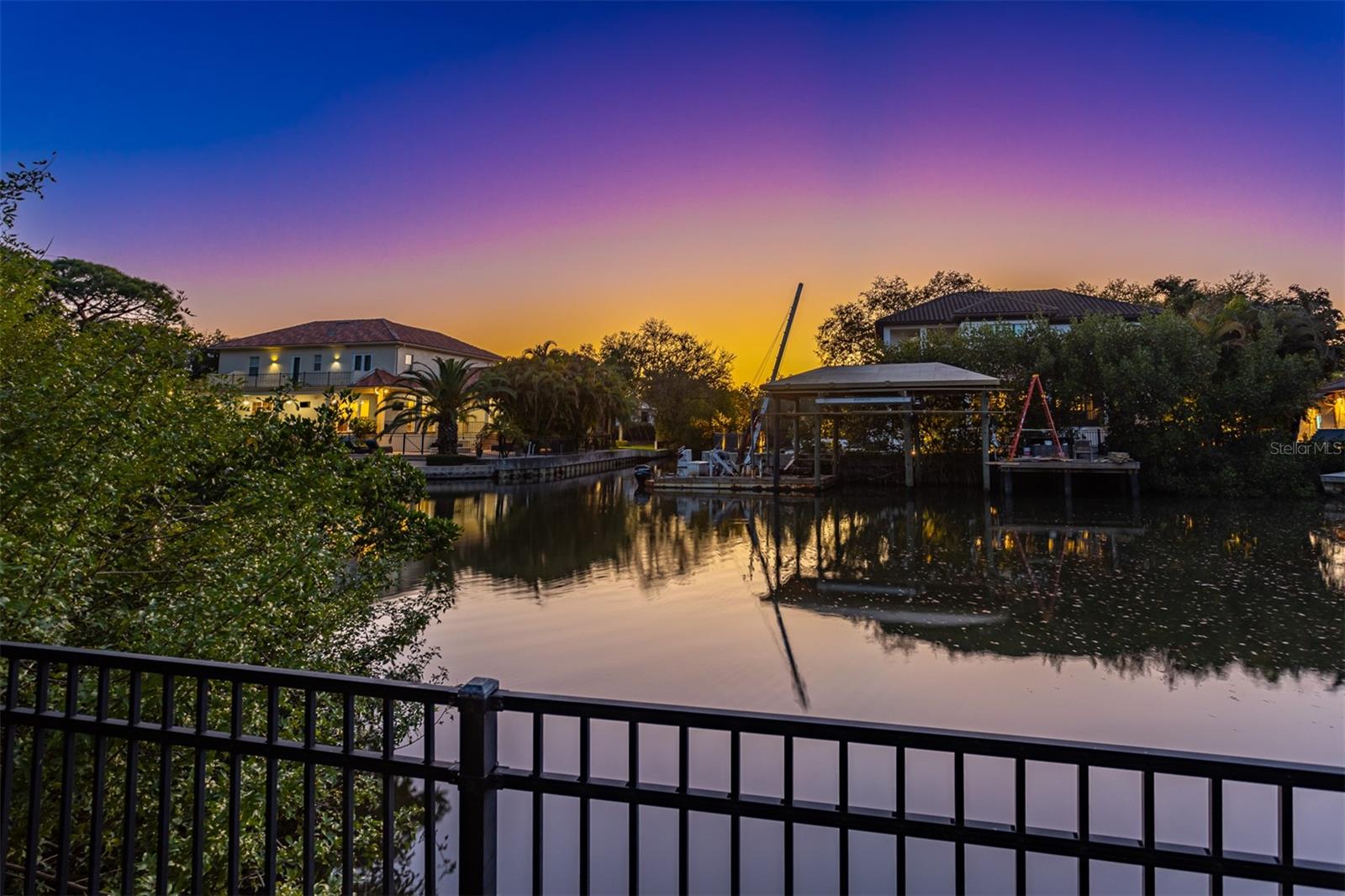 2107 S WEST SHORE BLVD