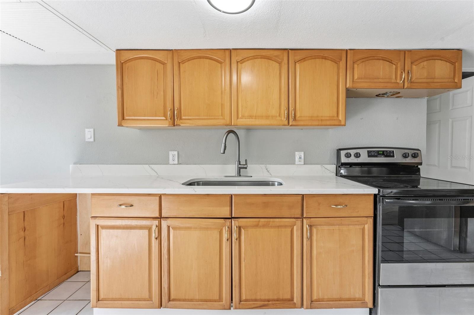 2521 HIGHLAND ACRES DR