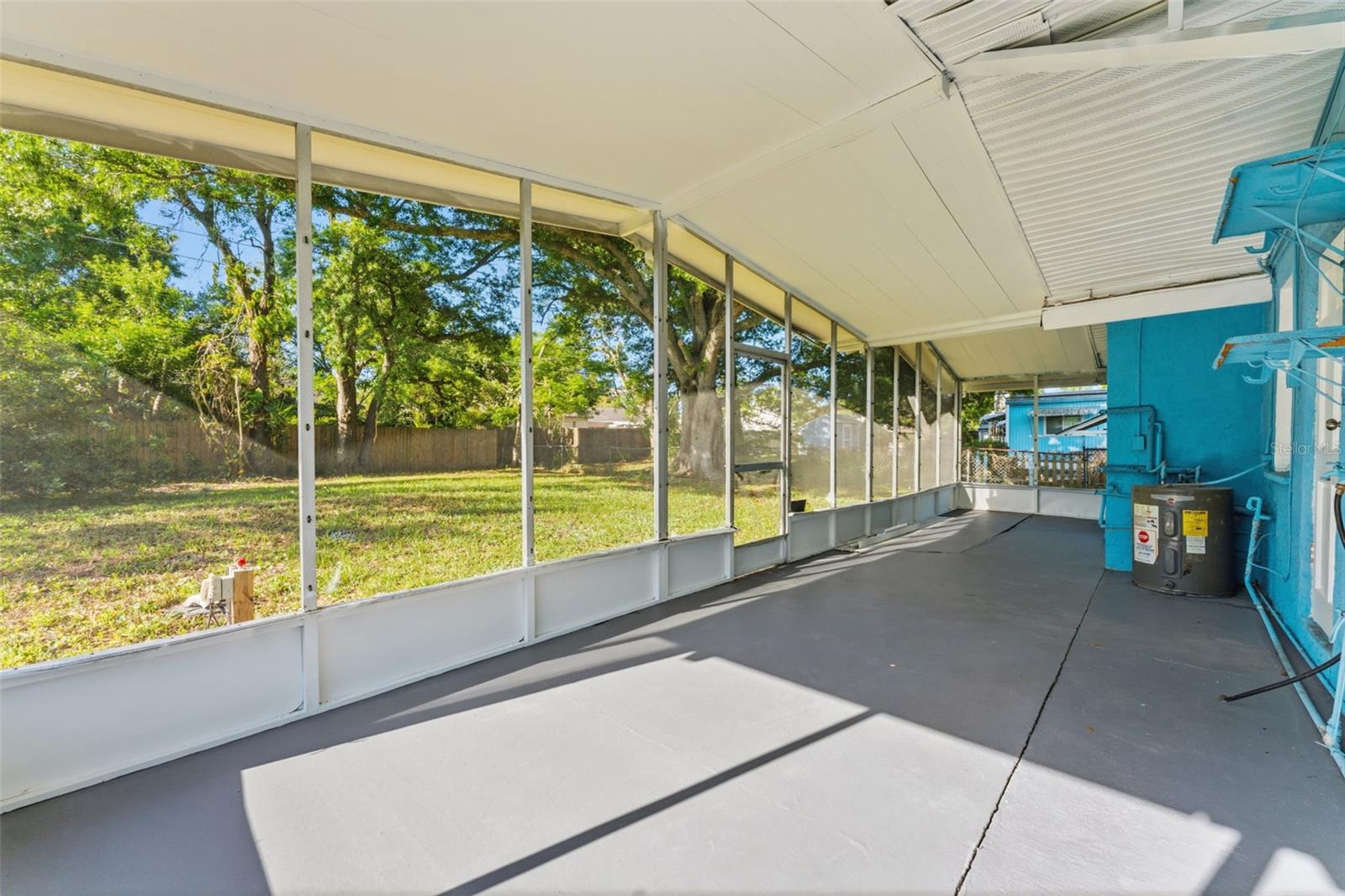 2521 HIGHLAND ACRES DR