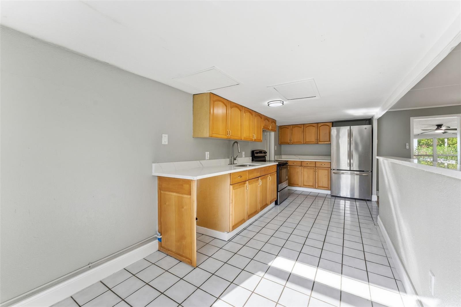 2521 HIGHLAND ACRES DR