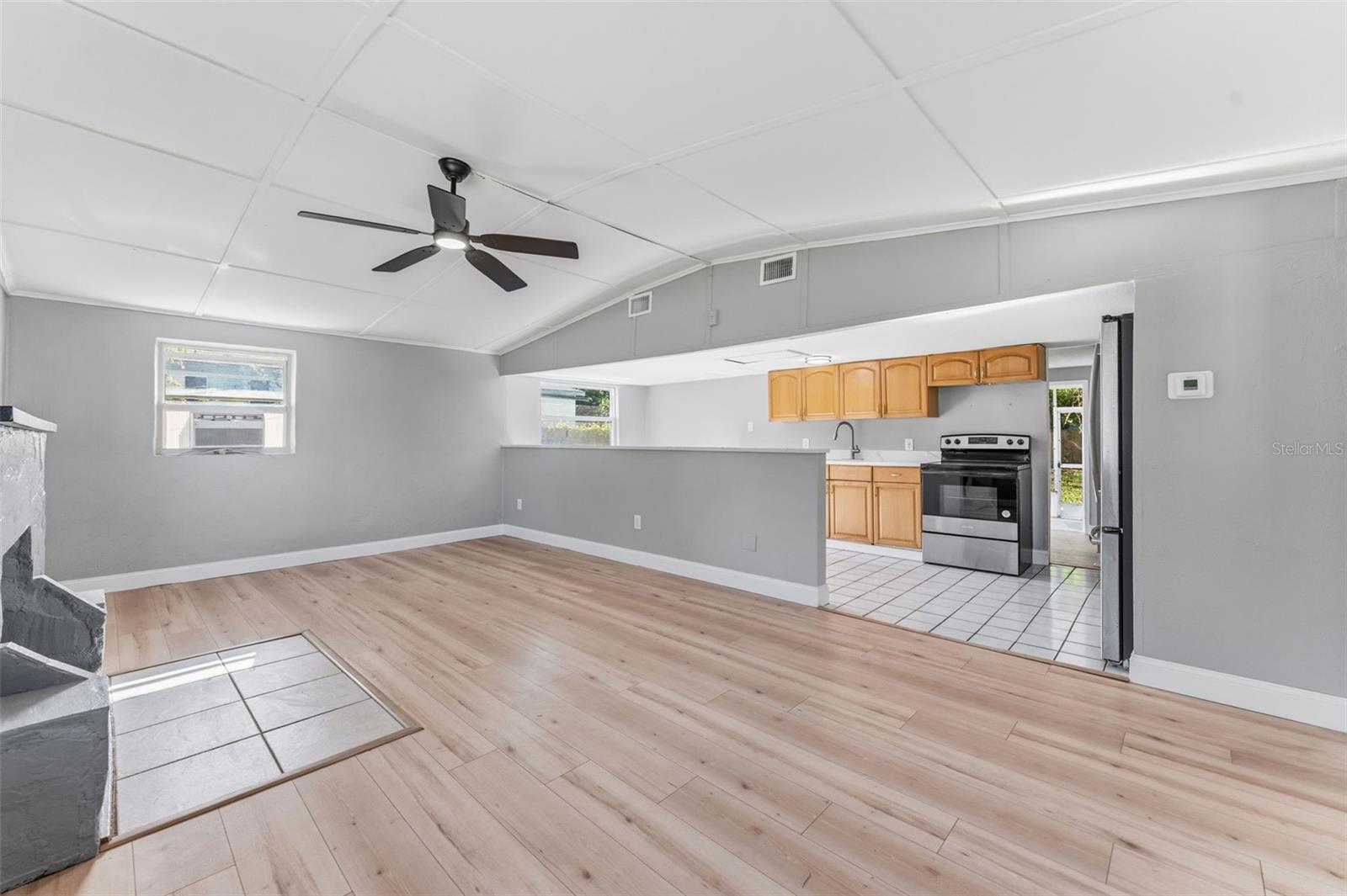 2521 HIGHLAND ACRES DR