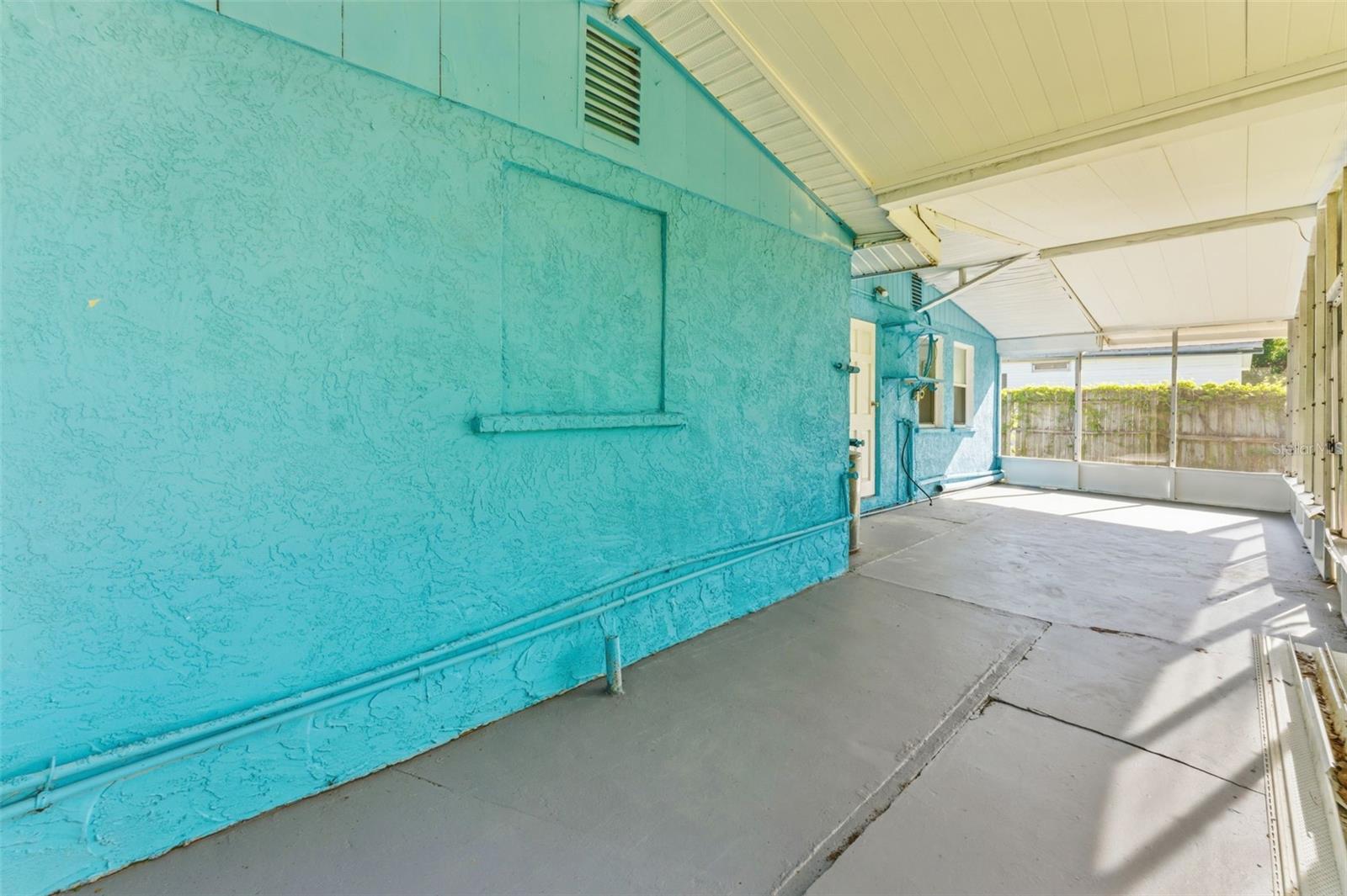 2521 HIGHLAND ACRES DR