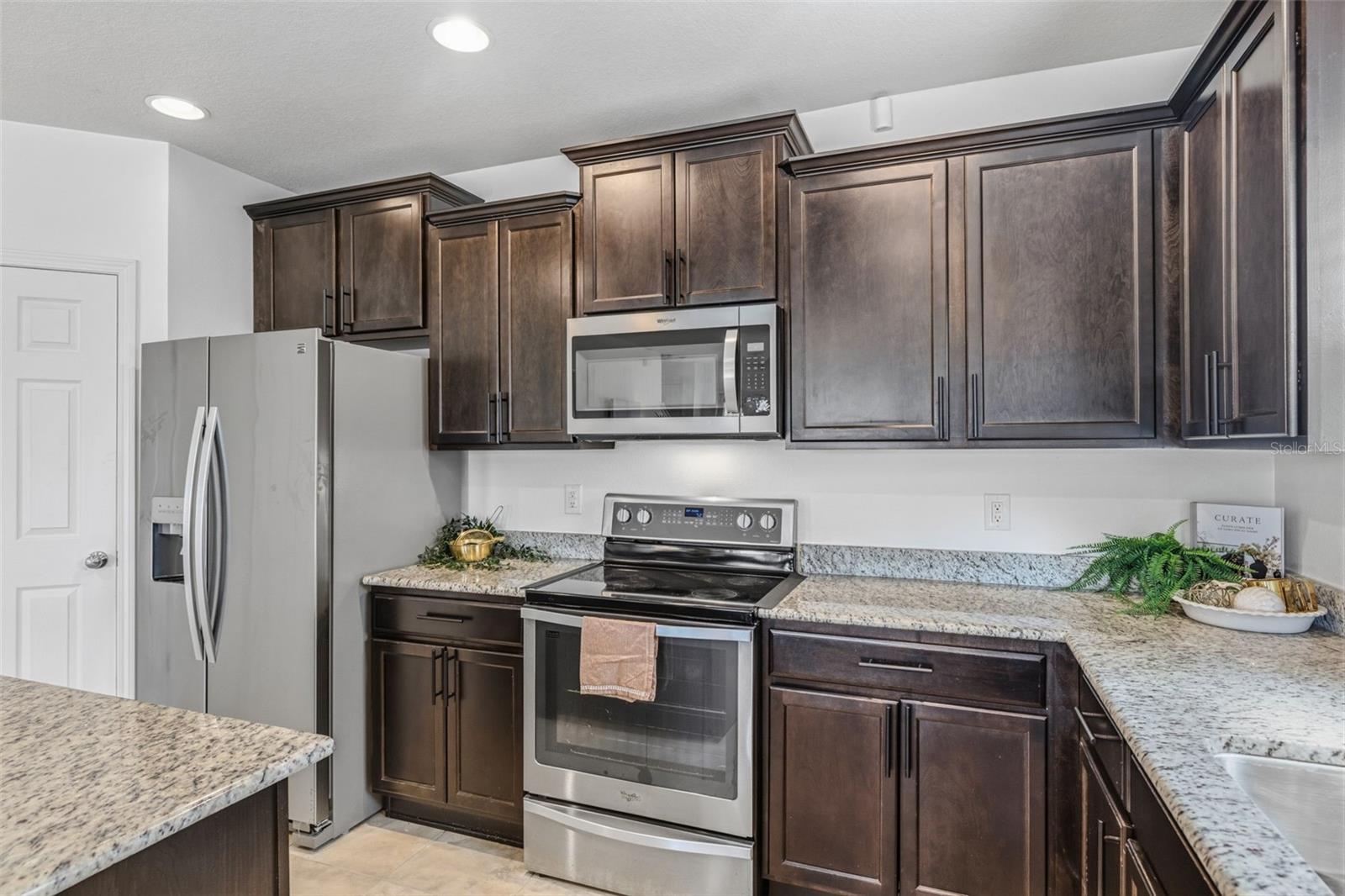 9341 AMERICAN HICKORY LN