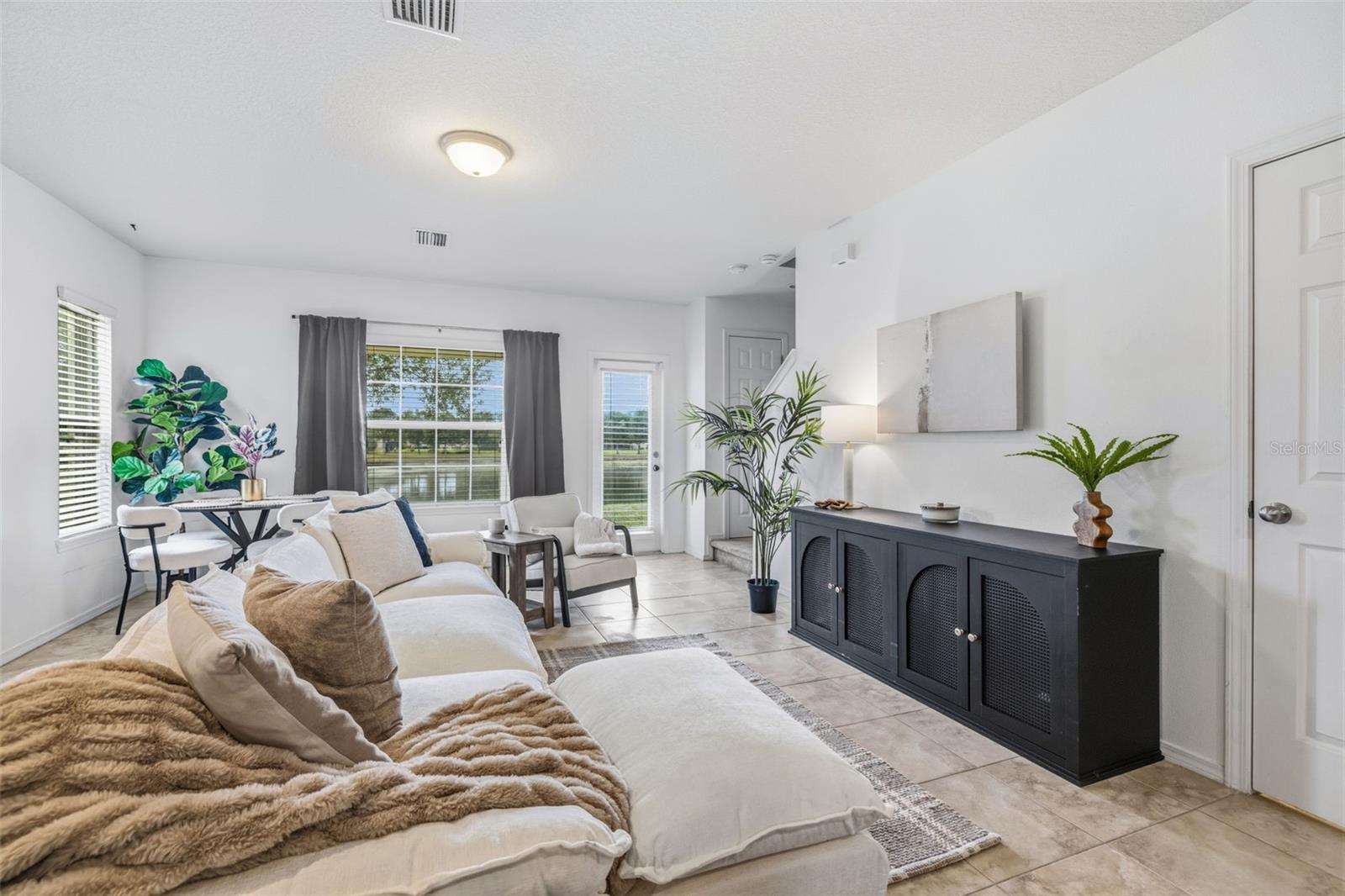 9341 AMERICAN HICKORY LN