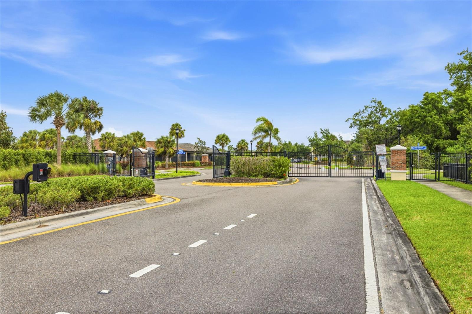 9341 AMERICAN HICKORY LN