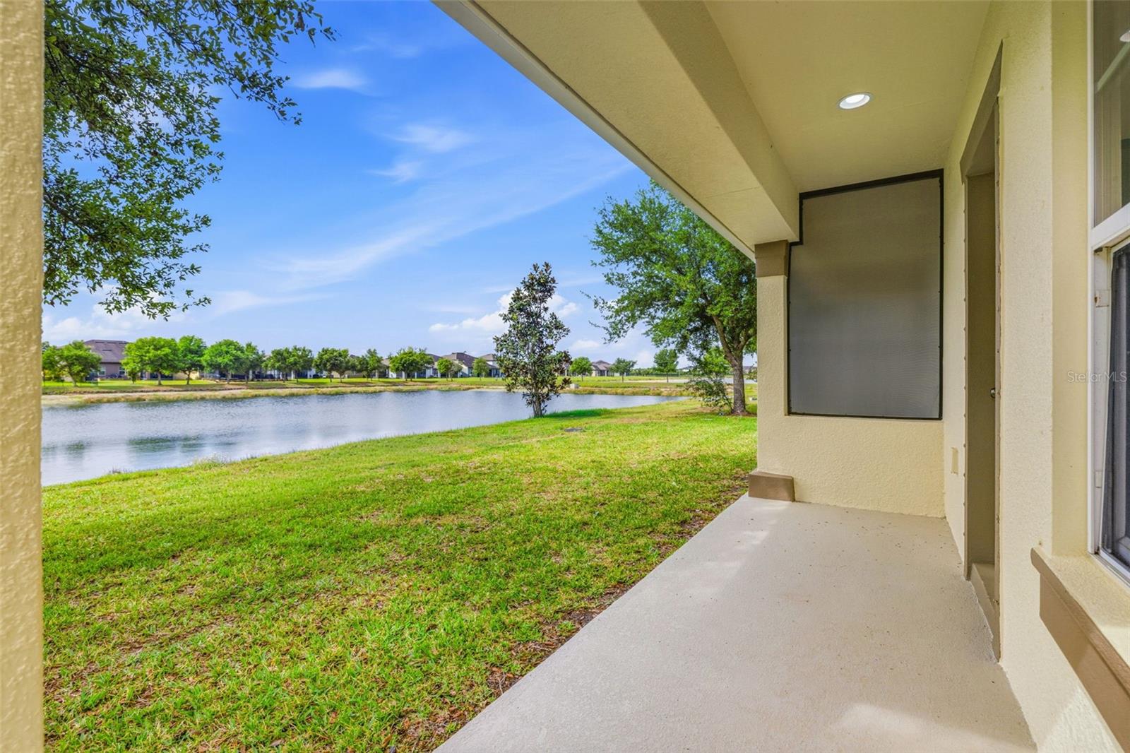 9341 AMERICAN HICKORY LN