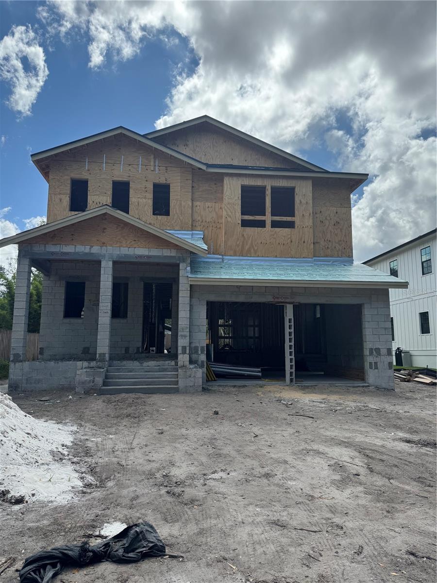 2303 GLENWOOD DR