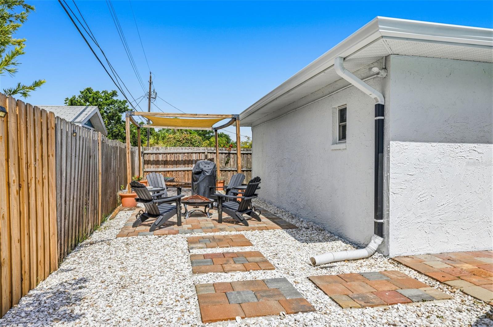 1224 80TH AVE N