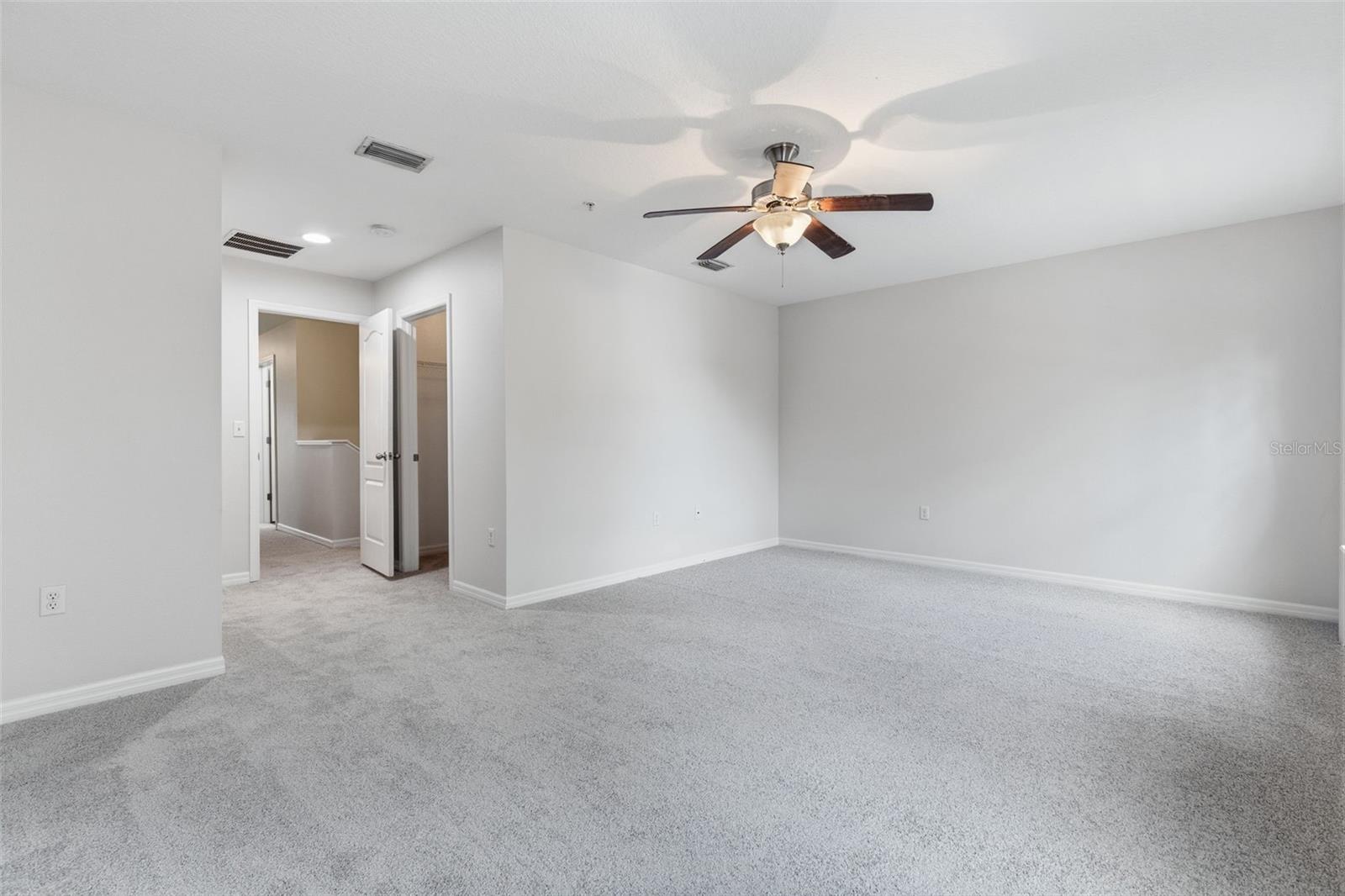 8505 ANDALUCIA FIELD DR