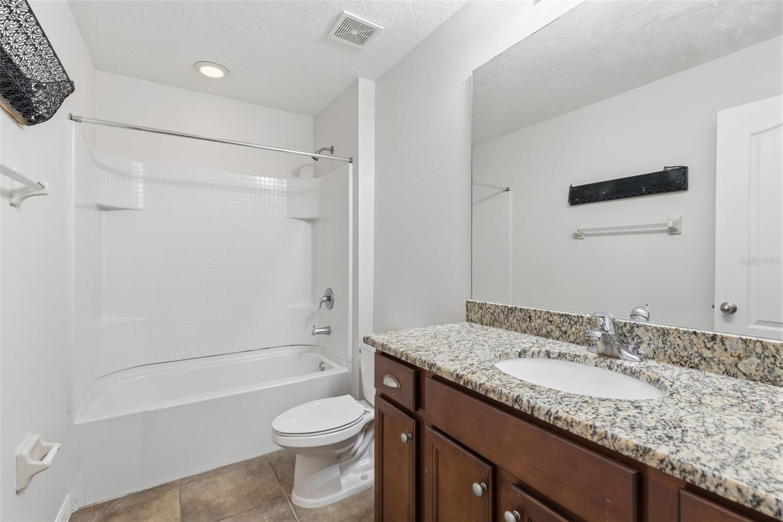 8505 ANDALUCIA FIELD DR