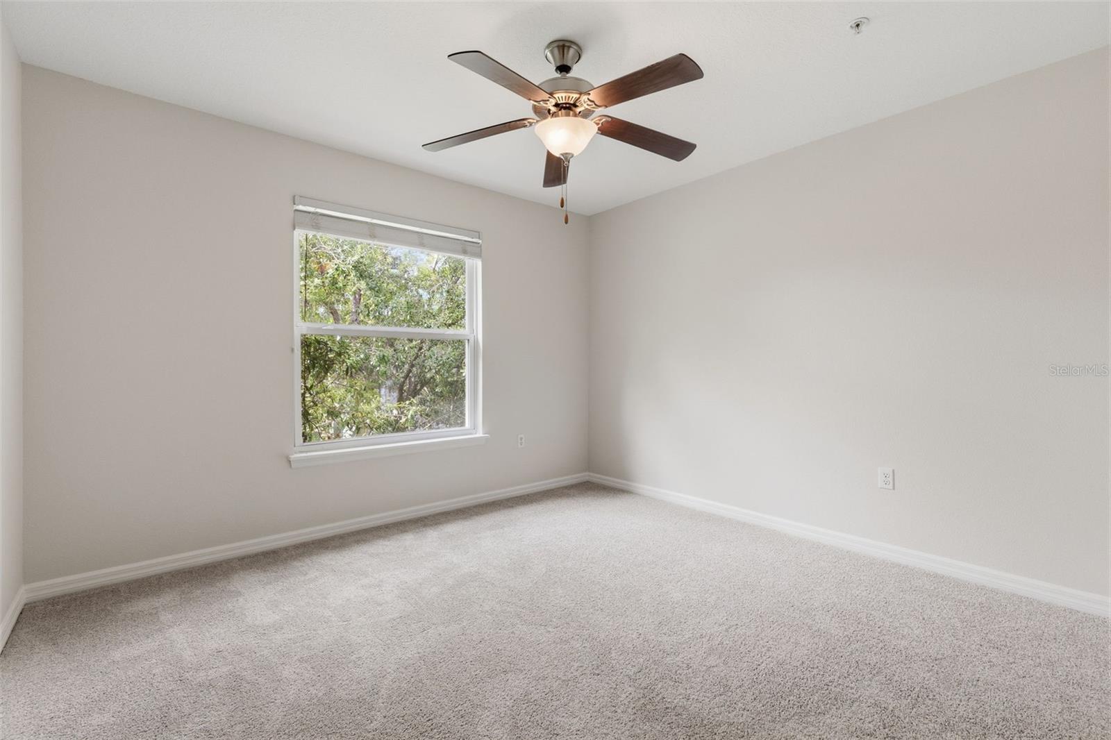 8505 ANDALUCIA FIELD DR