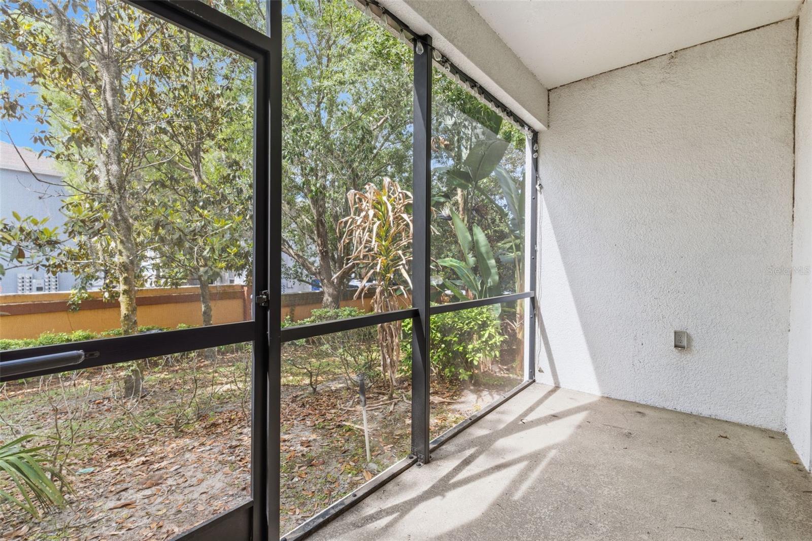 8505 ANDALUCIA FIELD DR