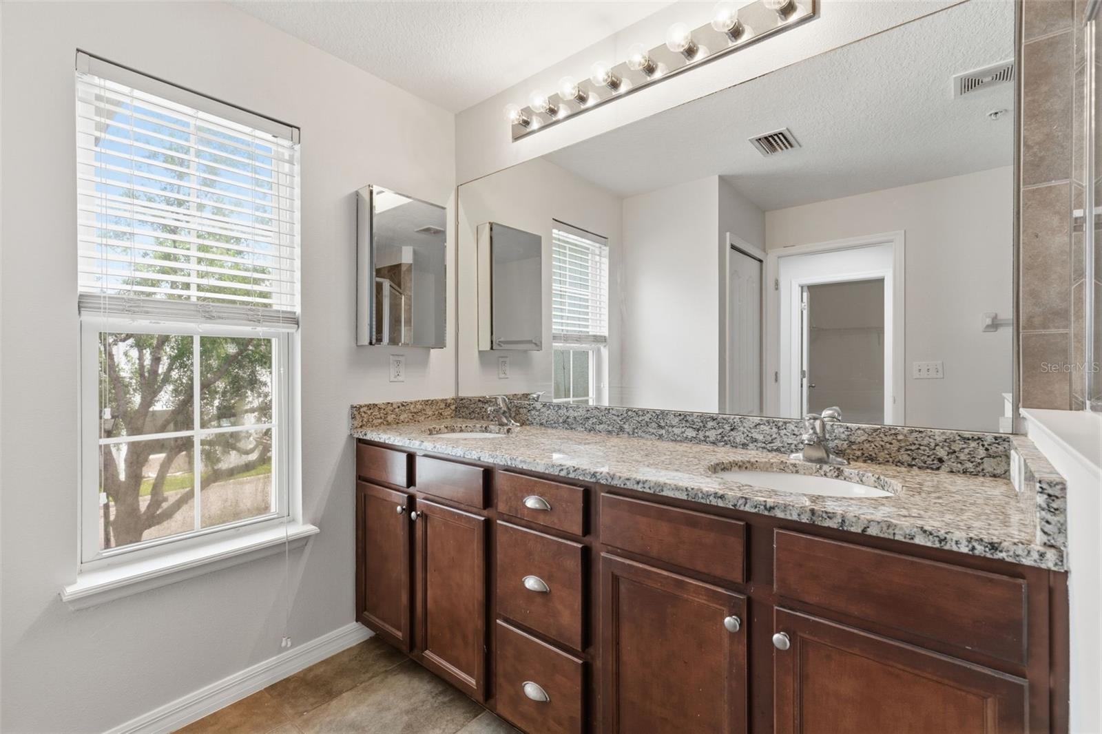 8505 ANDALUCIA FIELD DR