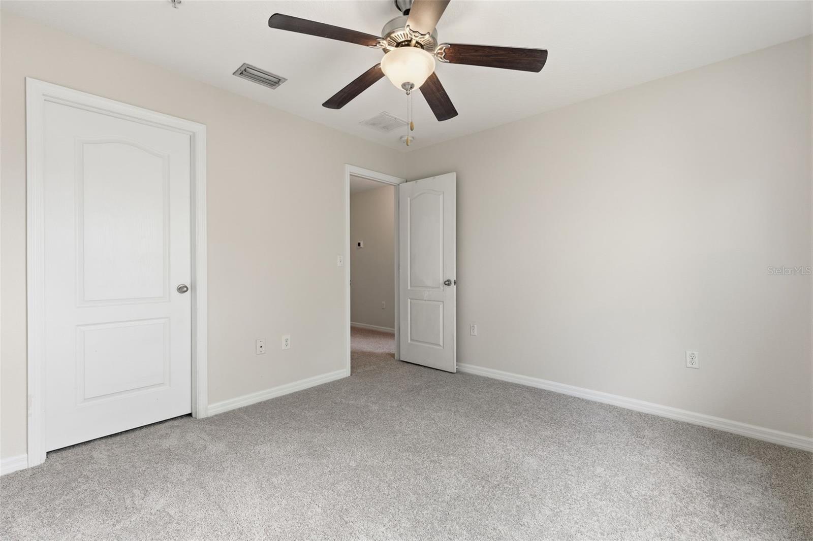 8505 ANDALUCIA FIELD DR