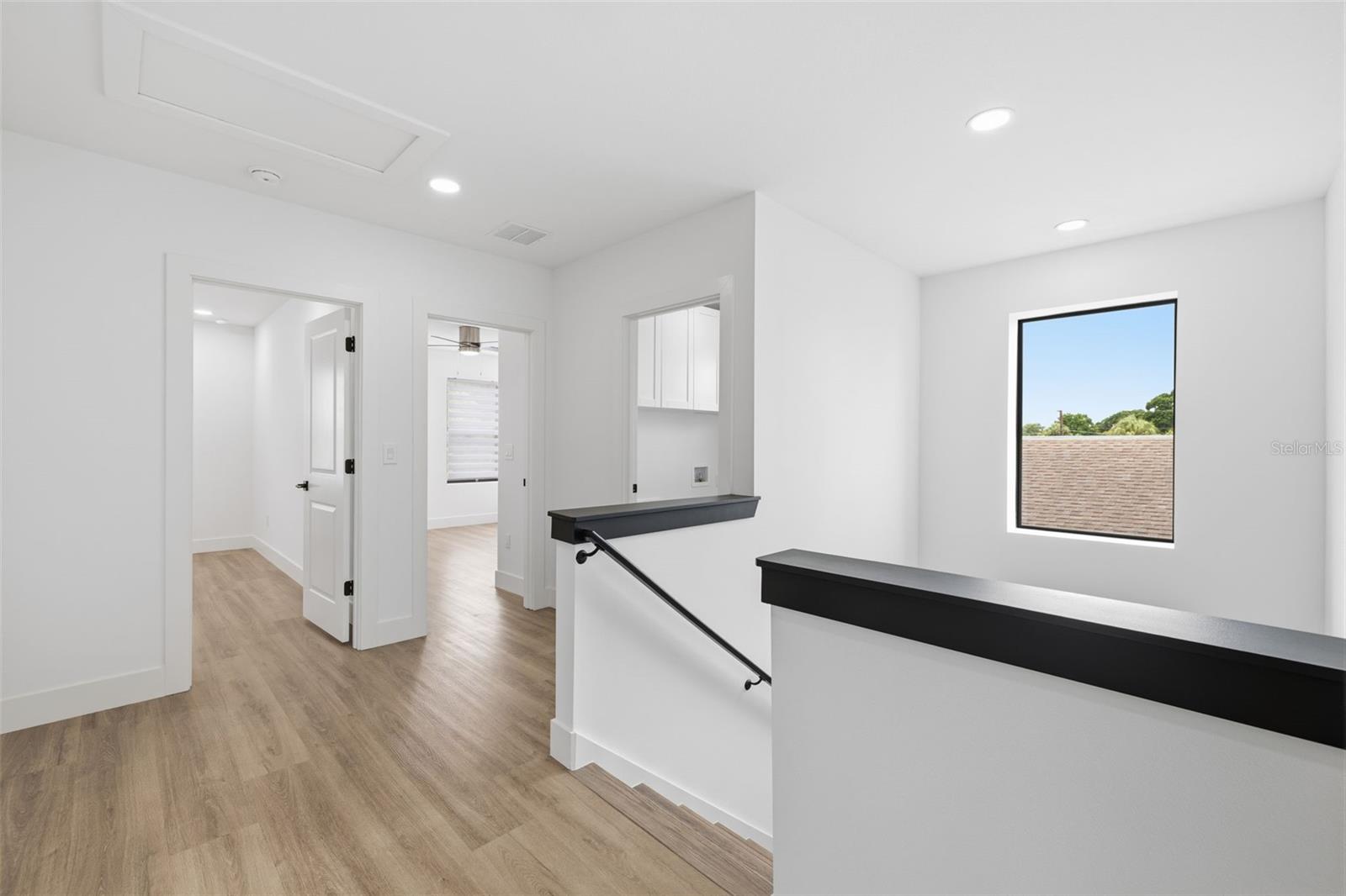 2328 W LA SALLE ST
