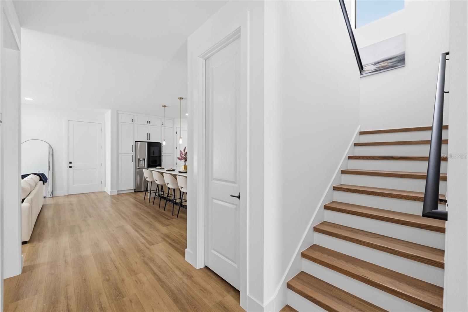 2328 W LA SALLE ST