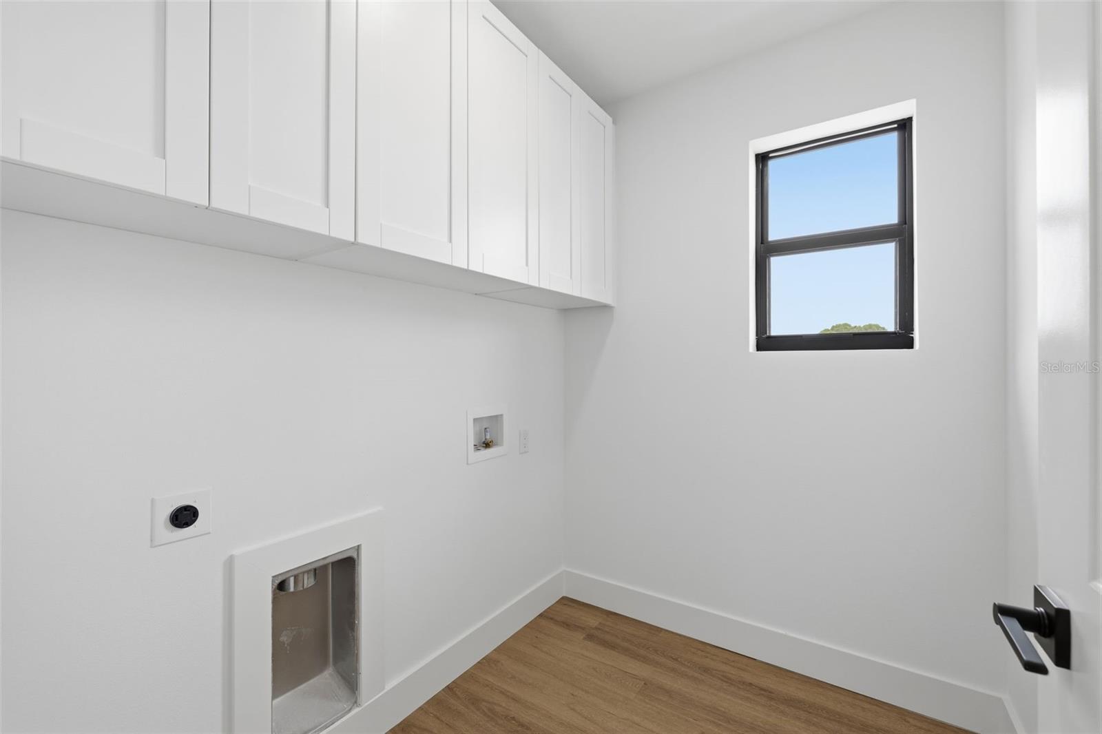2328 W LA SALLE ST