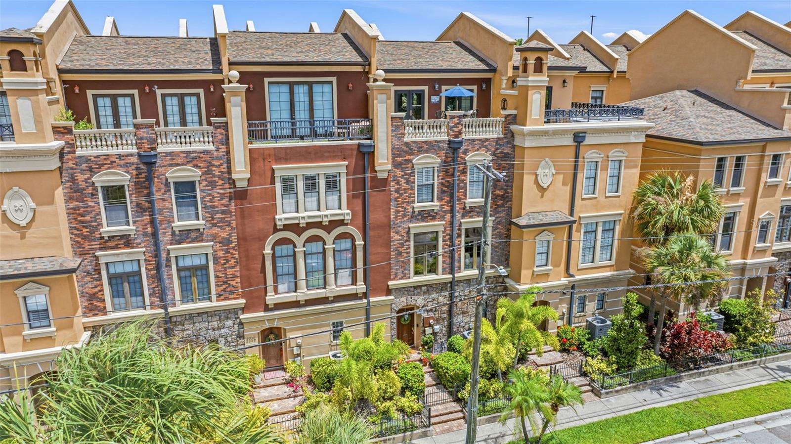 2234 SOHO BAY CT
