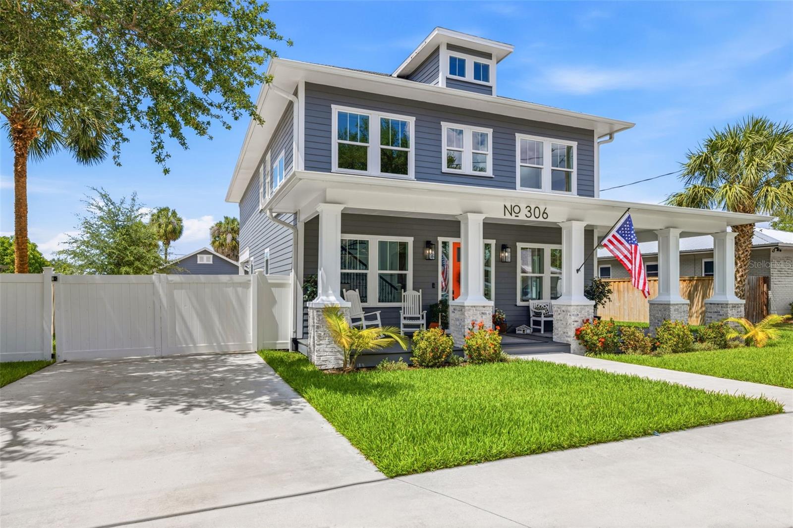 306 E EMMA ST