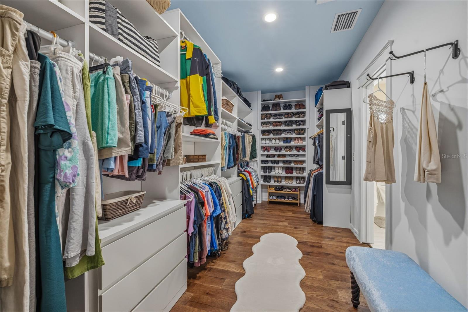 306 E EMMA ST