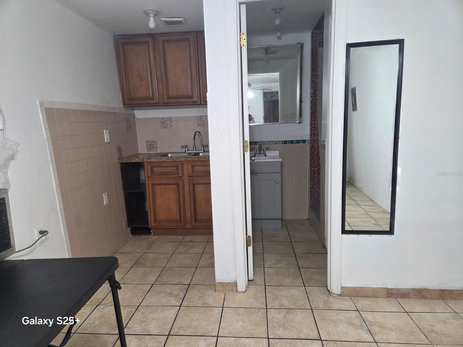 1302 E 26TH AVE