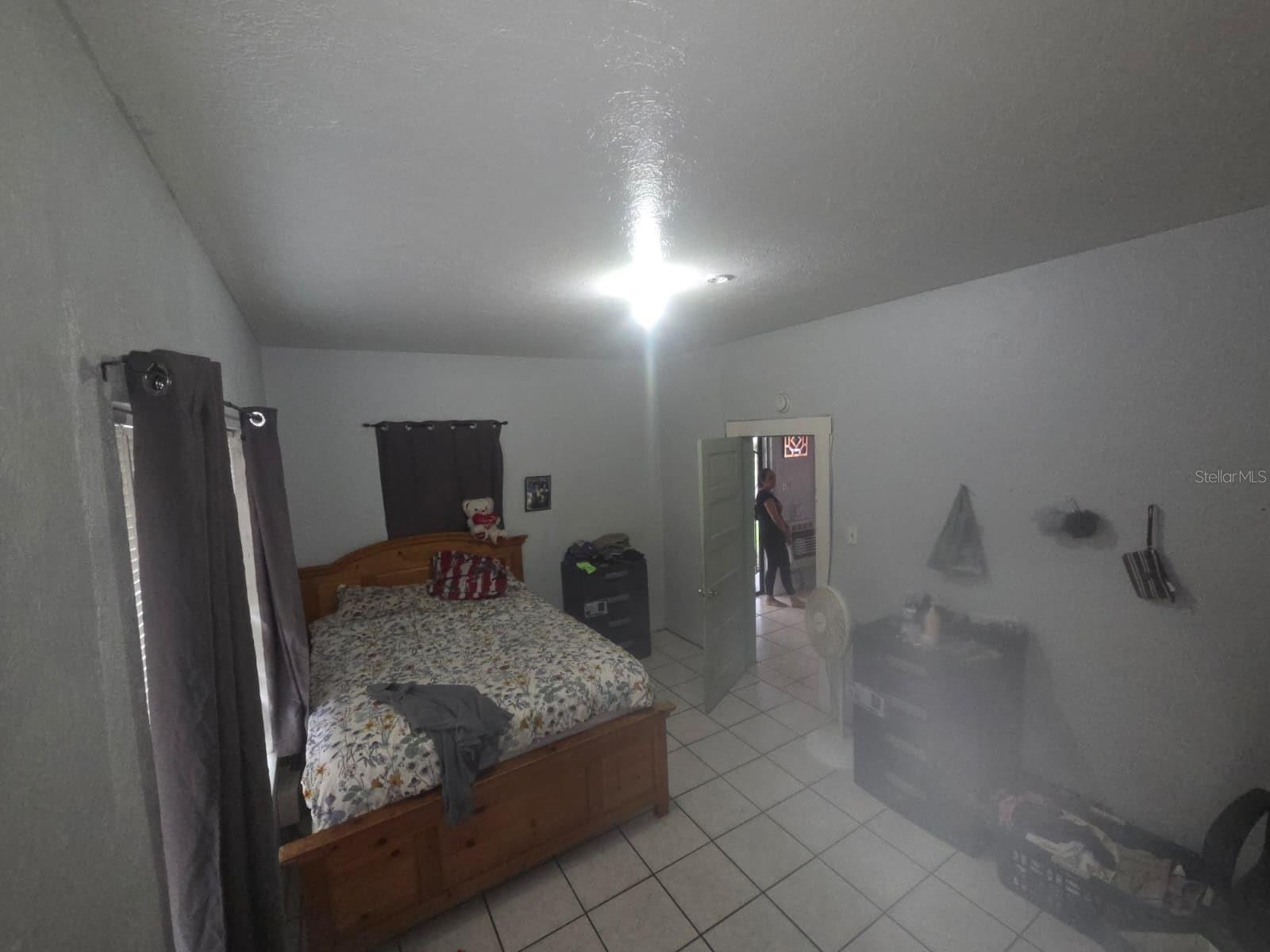 1302 E 26TH AVE