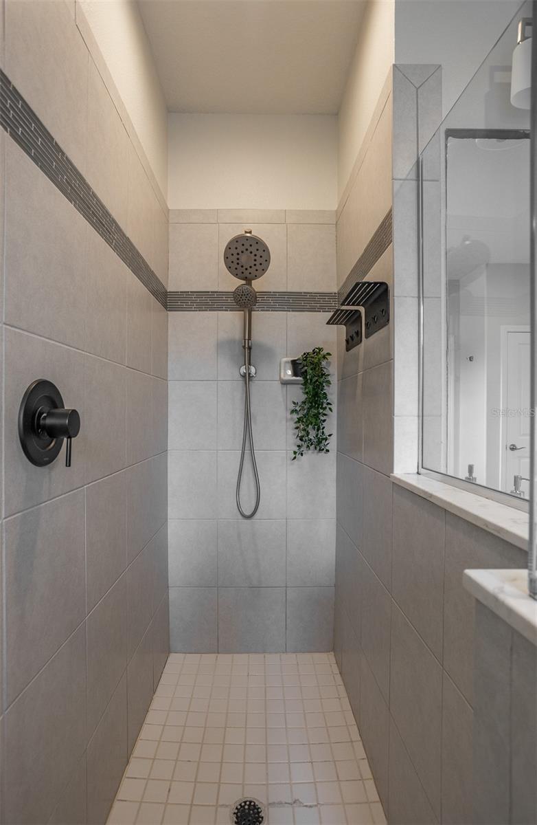 136 PHILIPPE GRAND CT