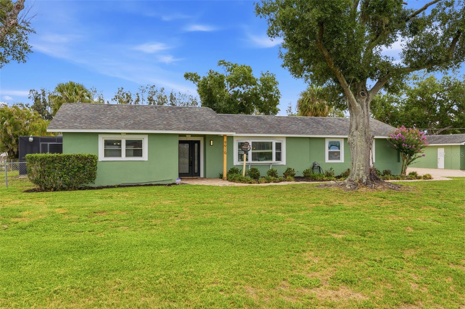 9910 PENINSULAR DR
