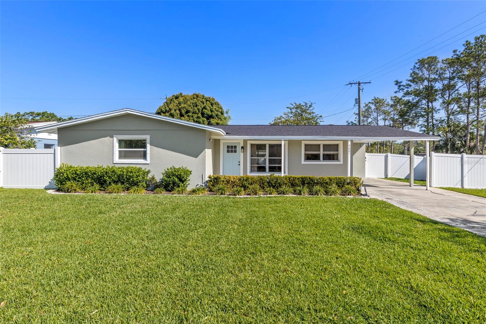 4601 W VILLA ROSA ST