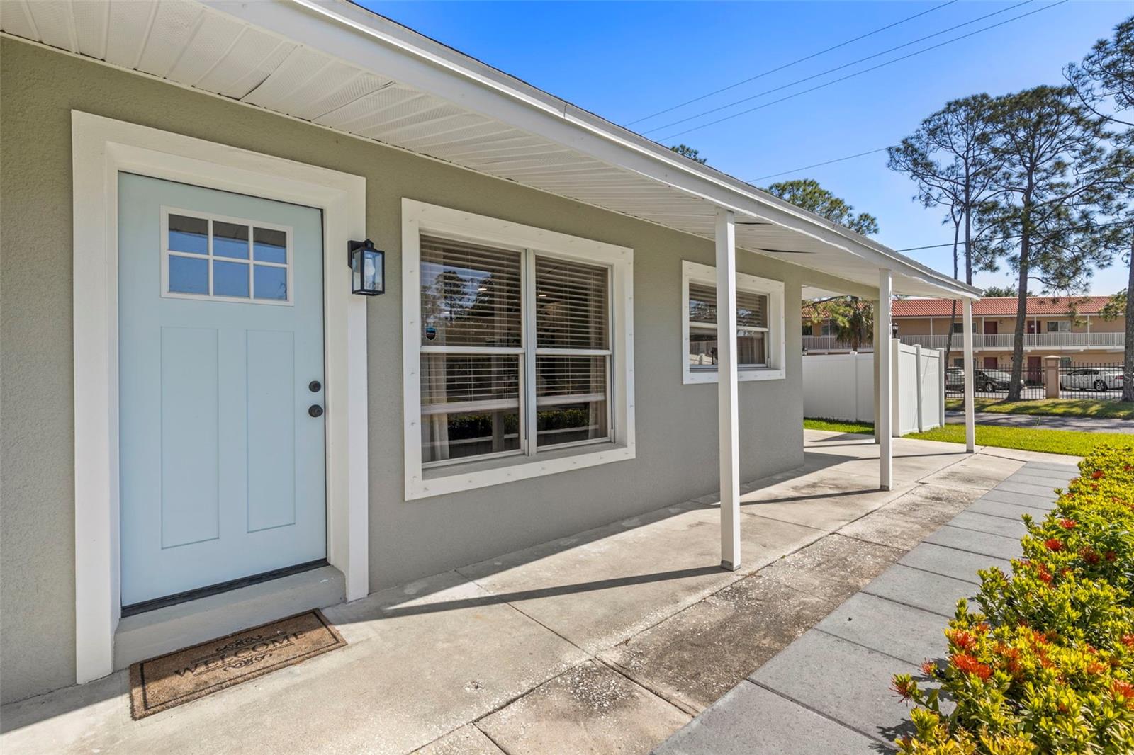 4601 W VILLA ROSA ST