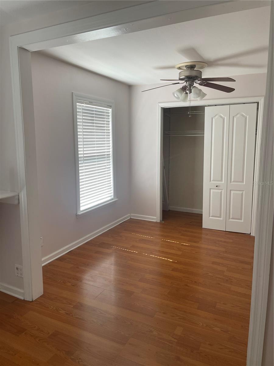 3101 W DEWEY ST