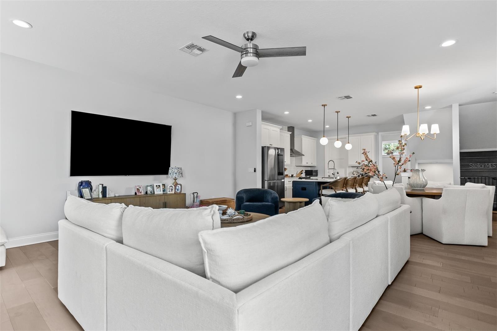 4722 LEGACY PARK DR