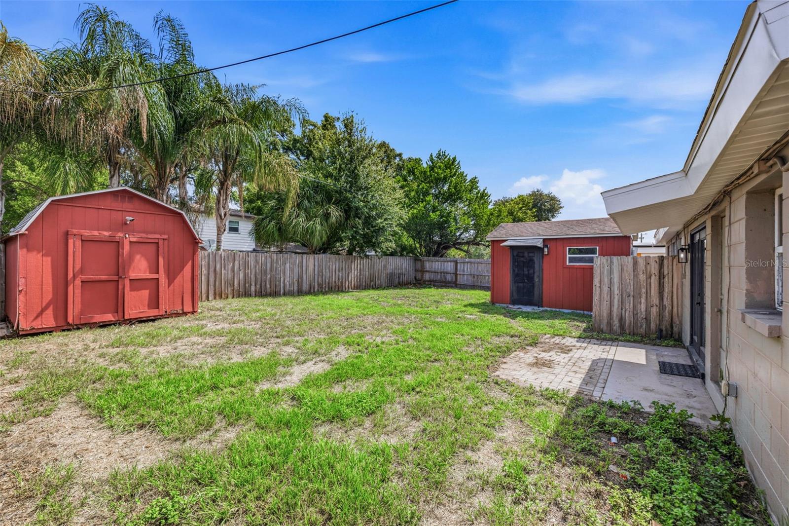 10408 VENTURA AVE