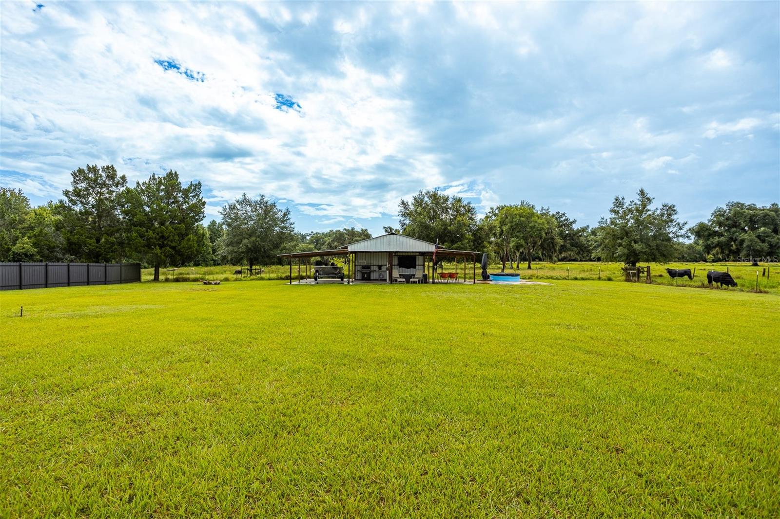 3720 ABRAHAM ACRES LN