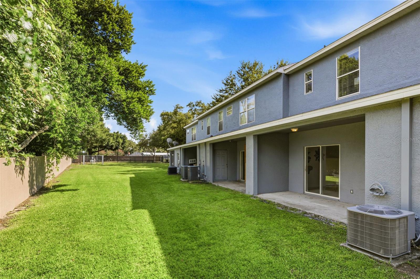 515 SWEET HOLLOW PL