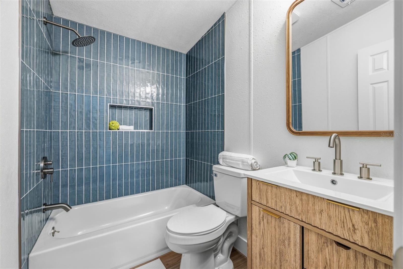 5005 SUGAR OAK LN