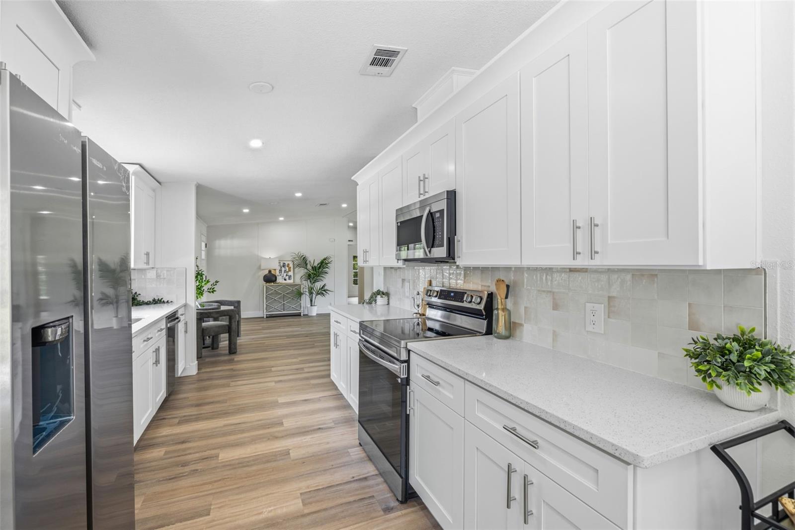 5005 SUGAR OAK LN