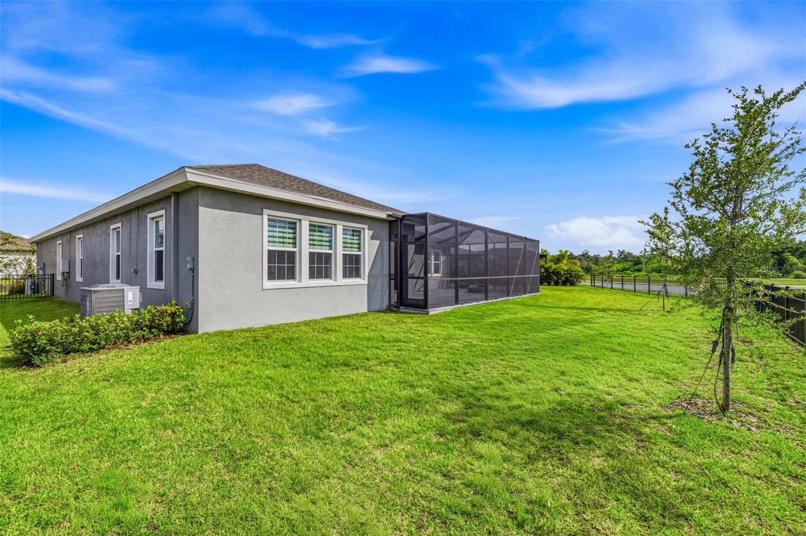 5254 WOLF CREEK DR