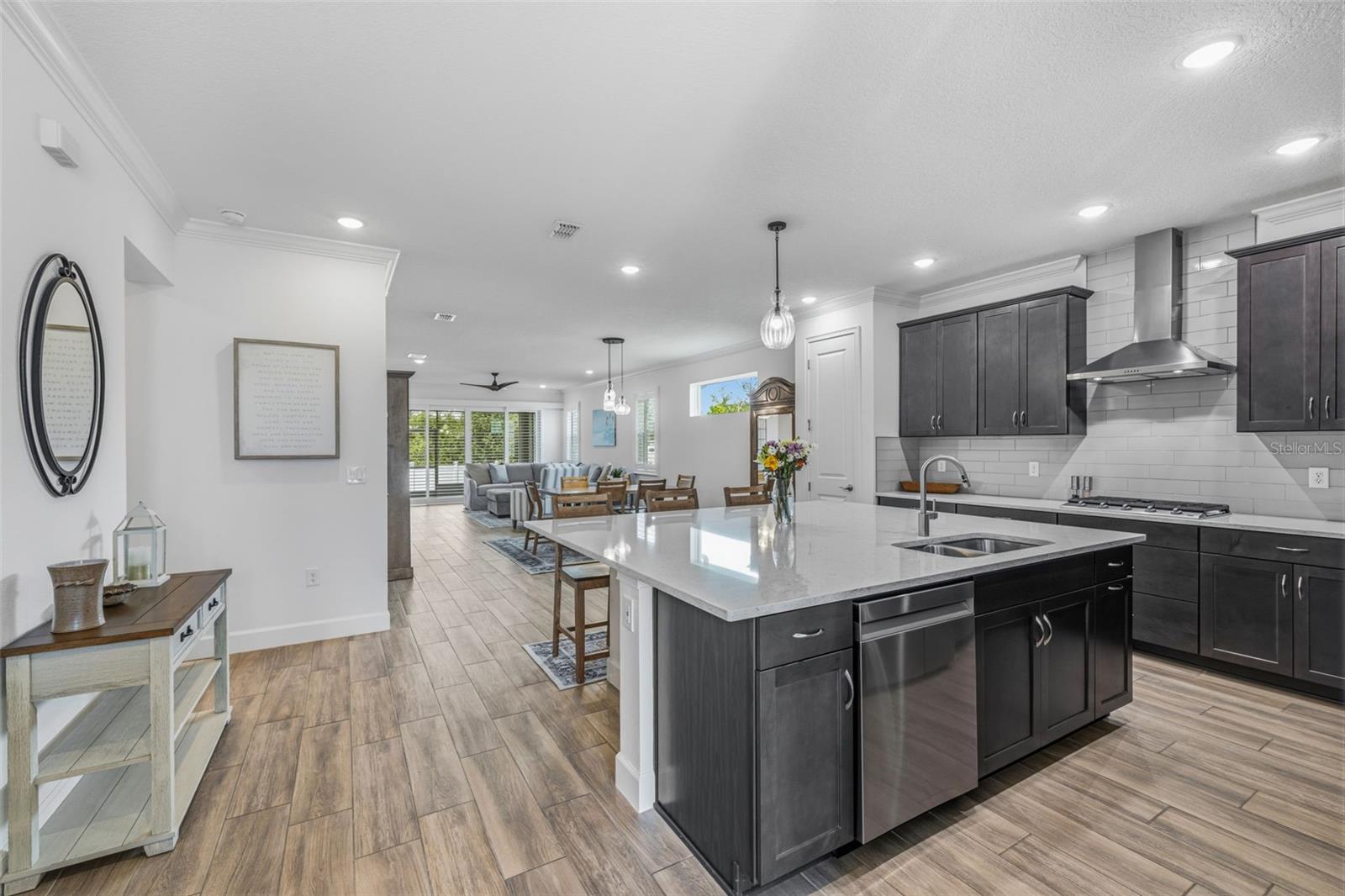 1065 SIGNET DR