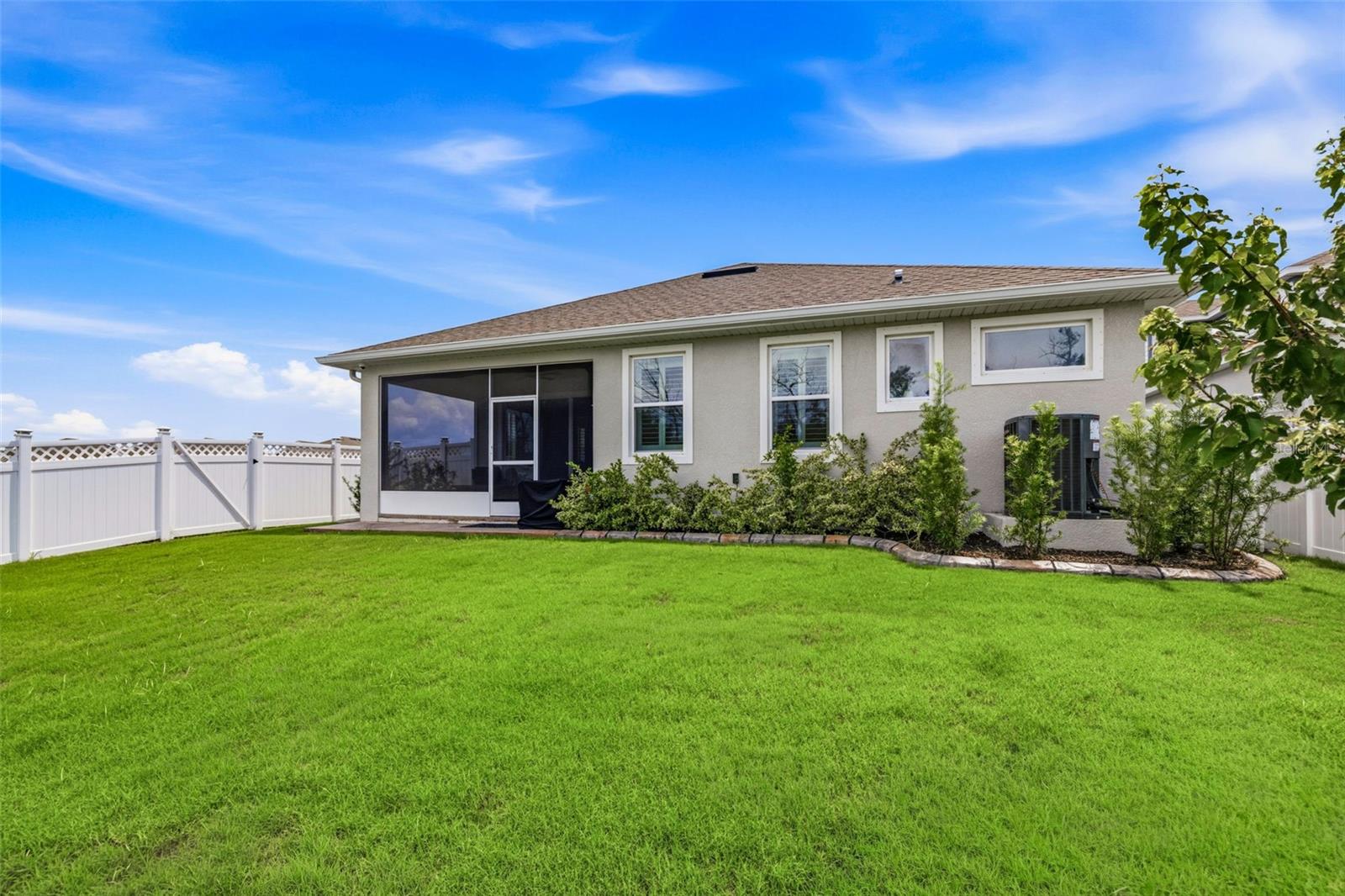 1065 SIGNET DR