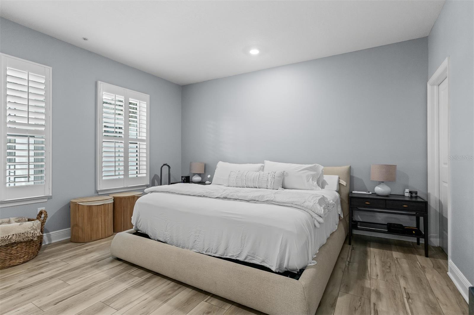 412 S ALBANY AVE #3