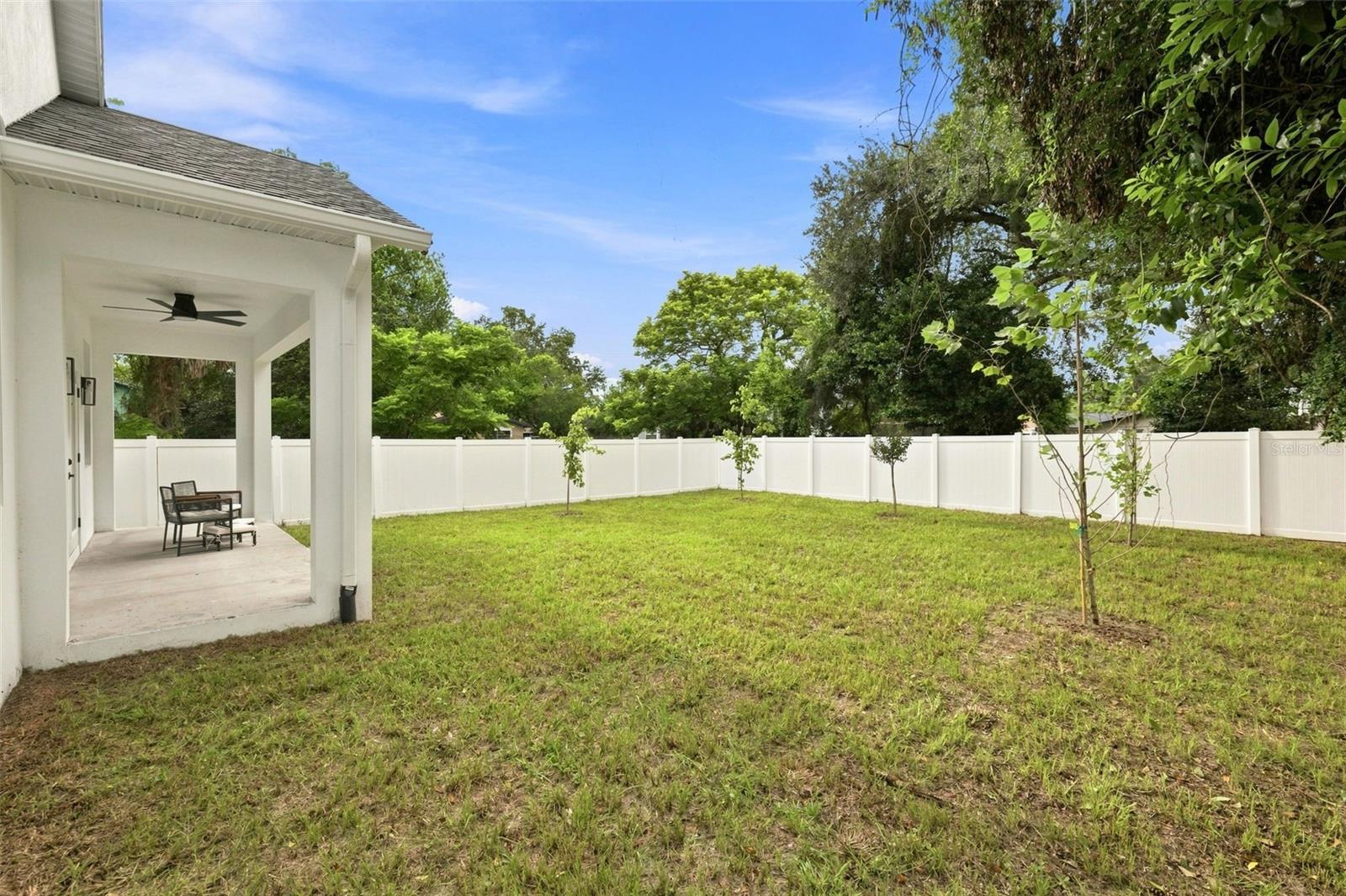 3008 E OSBORNE AVE