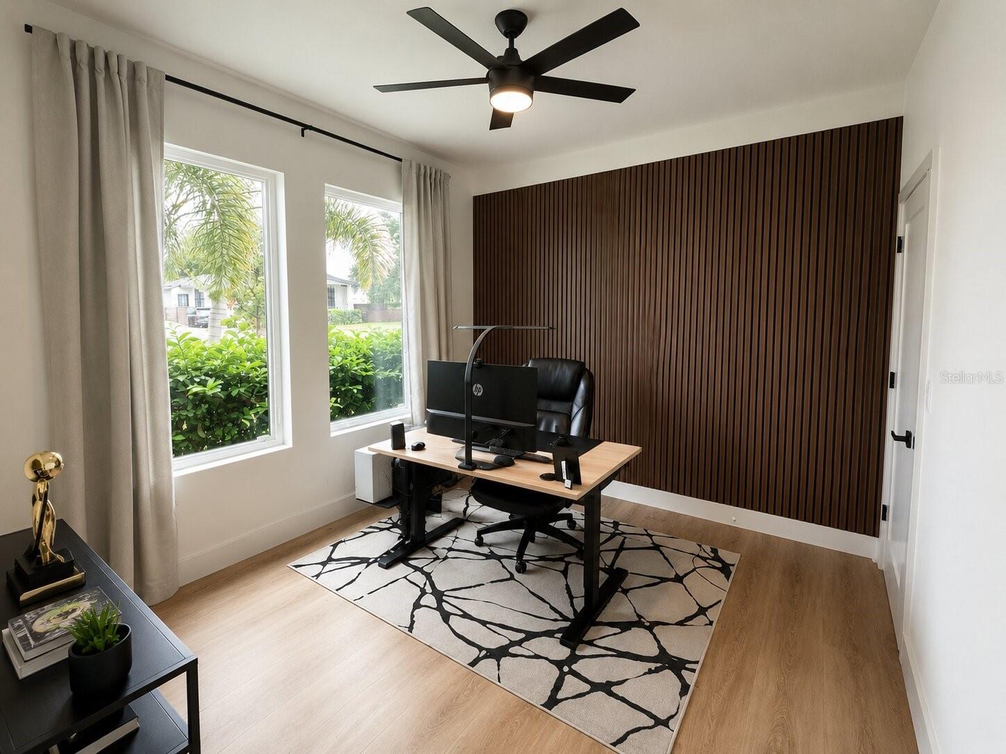 412 W AMELIA AVE #1
