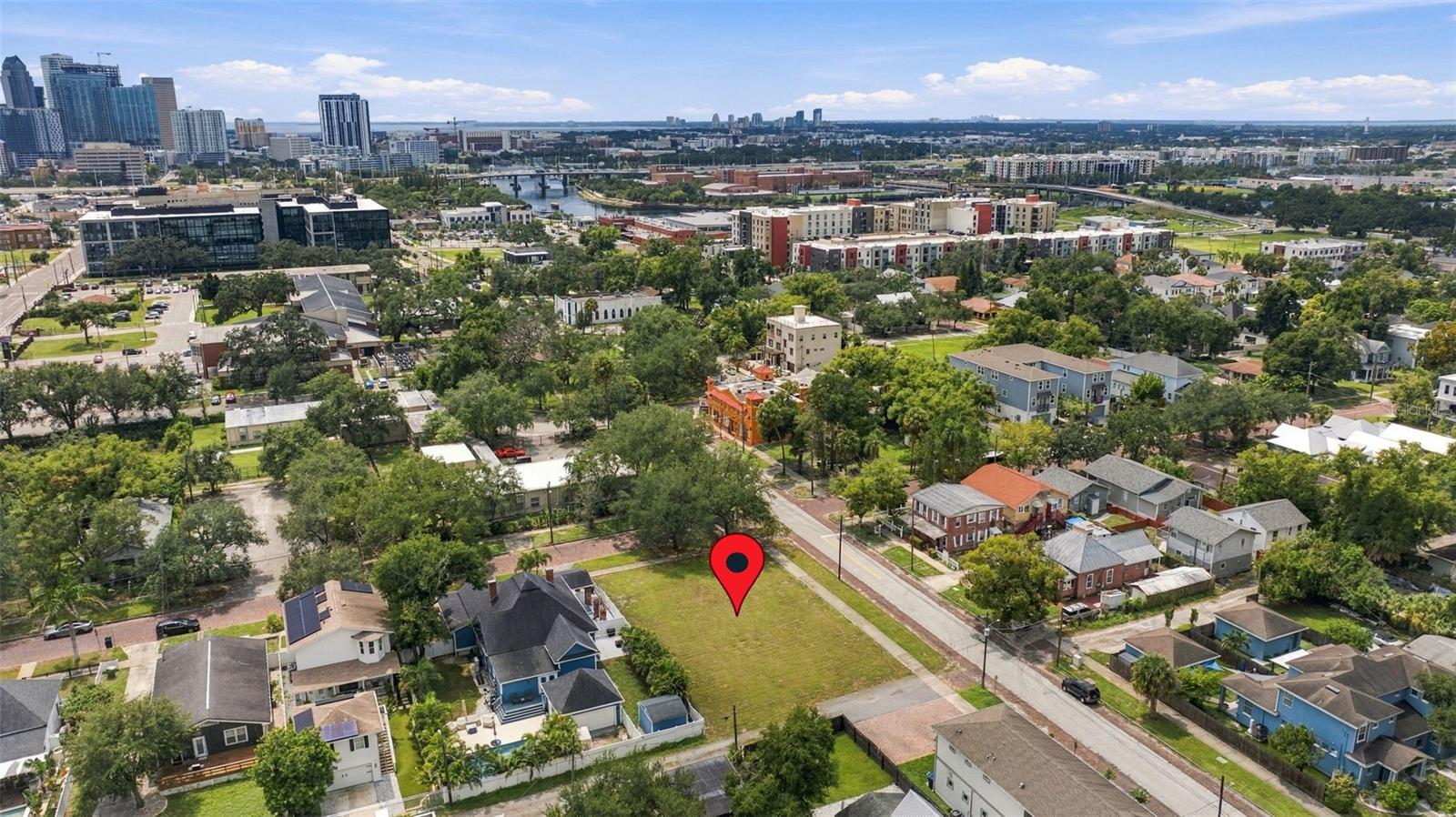 109 W FRANCES AVE